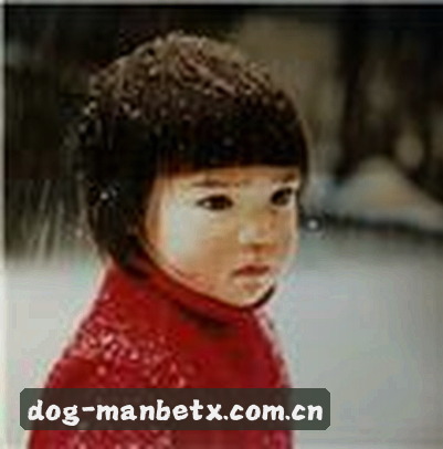 李薇
